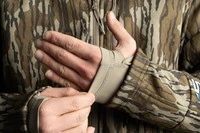 Blocker Outdoors Shield Series Finisher Turkey Jacket Mossy Oak Bottomlands 2XL 5 Blocker Outdoors Shield Series Finisher Turkey Jacket Mossy Oak Bottomlands 2XL - Image 3